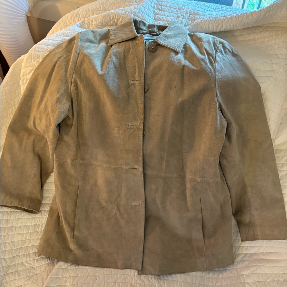 Women's Tan Suede Jacket